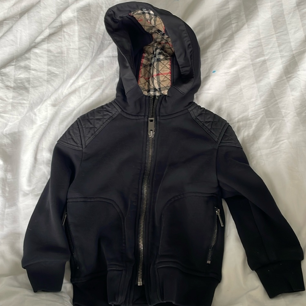 Burberry black jacket size 4y good condition almost new